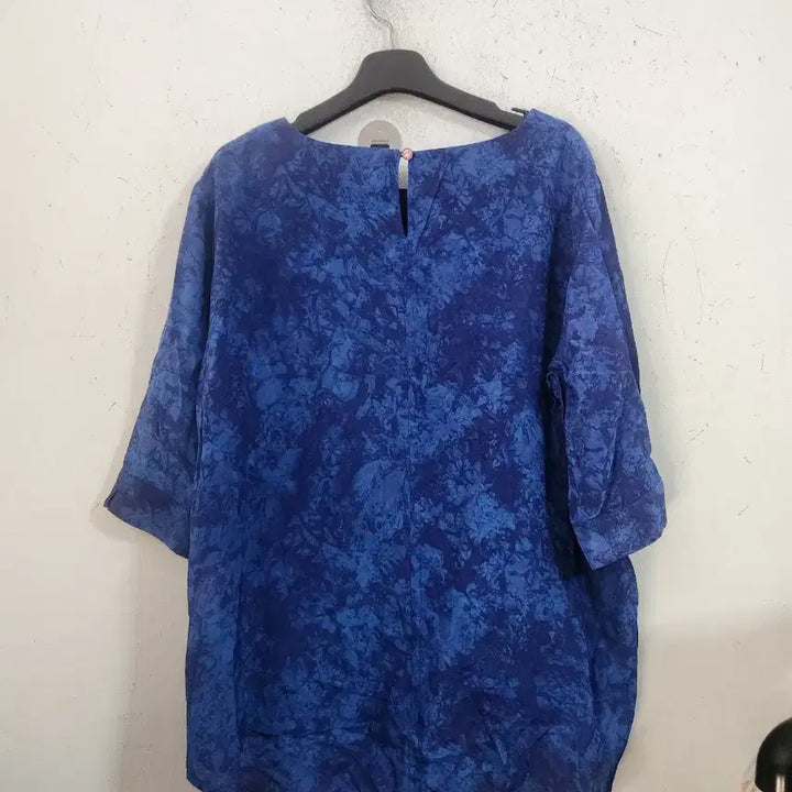 [BUNJANG] Blue Floral Pattern 7/10 Sleeve Blouse / 블루 플라워 패턴 7부 소매 블라우스
