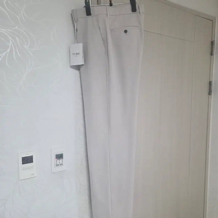 [BUNJANG] Time Homme Relaxed Fit Slacks Beige / 타임옴므 슬랙스 새상품(34)