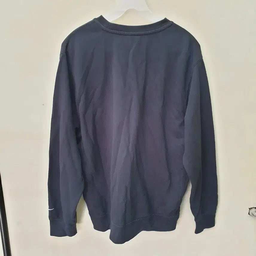 [BUNJANG] Nike Sneakers Embroidered Sweatshirt (L) / [ L ] 나이키 스니커즈 자수 맨투맨