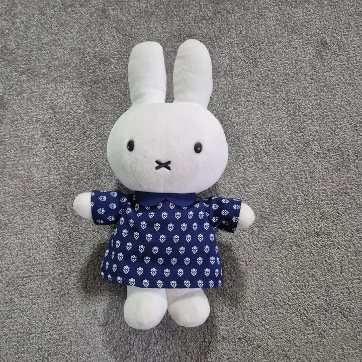 [BUNJANG] Miffy Doll Japanese Collaboration / [일본/희귀품] 미피 인형