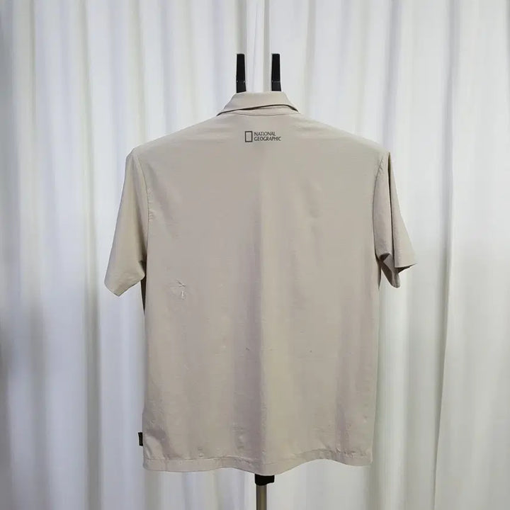 [SOLD OUT] 24년 내셔널지오그래픽 남성 기능성 반팔 티셔츠  L 오일장 0331