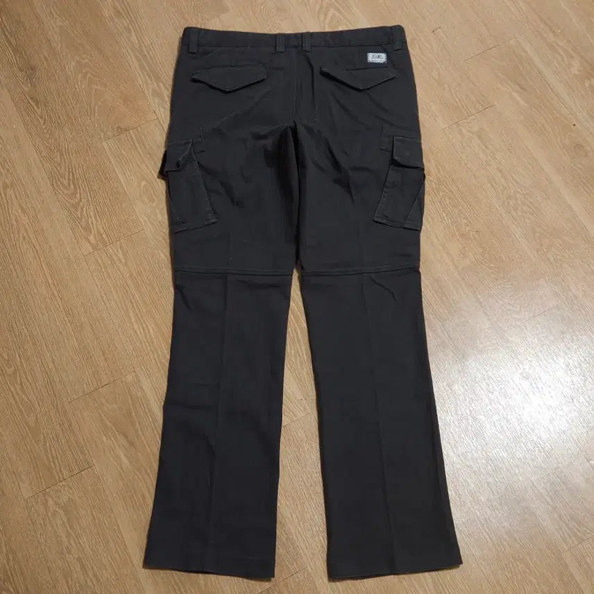 [BUNJANG] CP Company Cargo Pants Size 32 / Cp 씨피컴퍼니 카고 바지 32