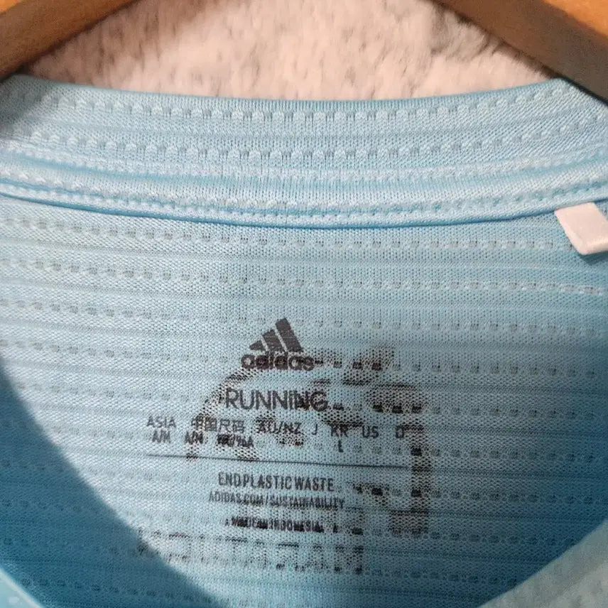 [BUNJANG] Adidas Seoul Marathon Performance Short Sleeve T-Shirt / 722A [100] 아디다스 서울마라톤 기능성 반팔 티셔츠