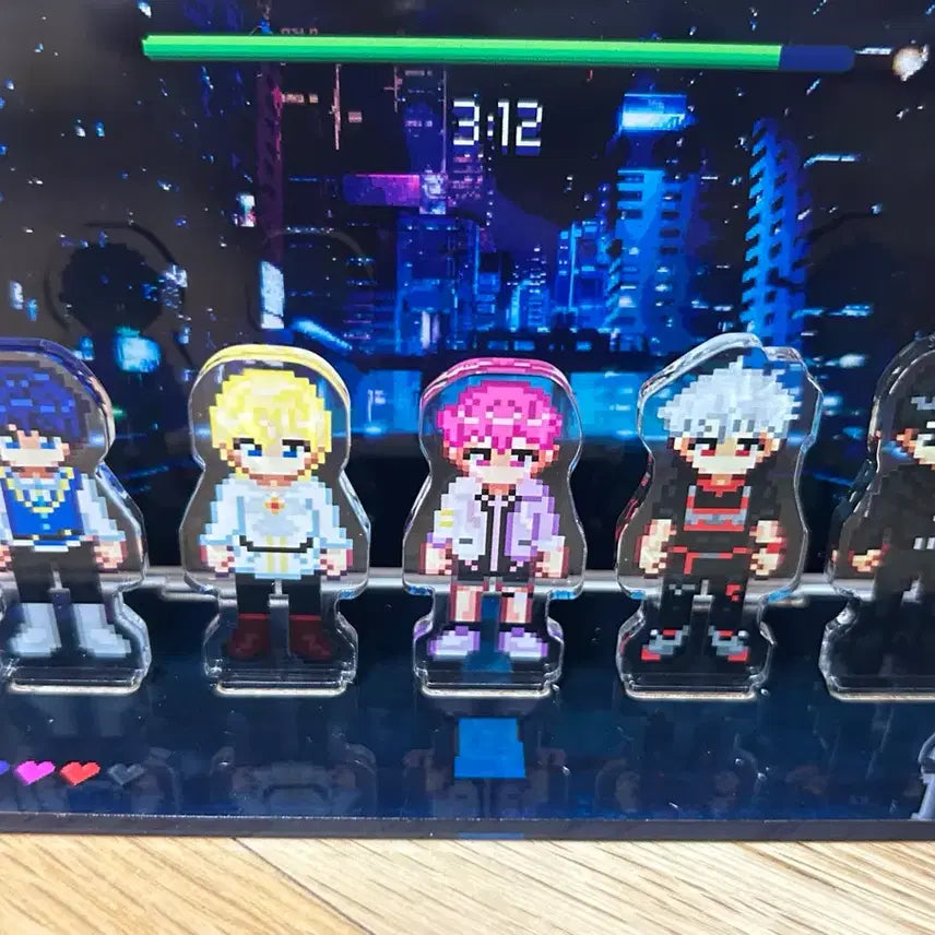 [BUNJANG] PLAVE Pixel World Acrylic Standee &amp; Keychain Set / 플레이브 픽셀월드 아크릴 + 키링