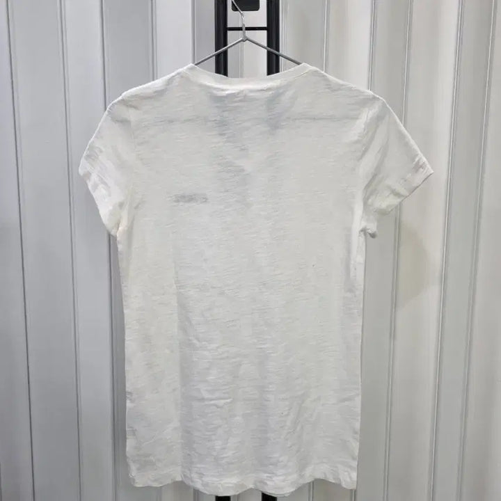 [SOLD OUT] 게스 새상품 화이트 V넥 반팔 티셔츠