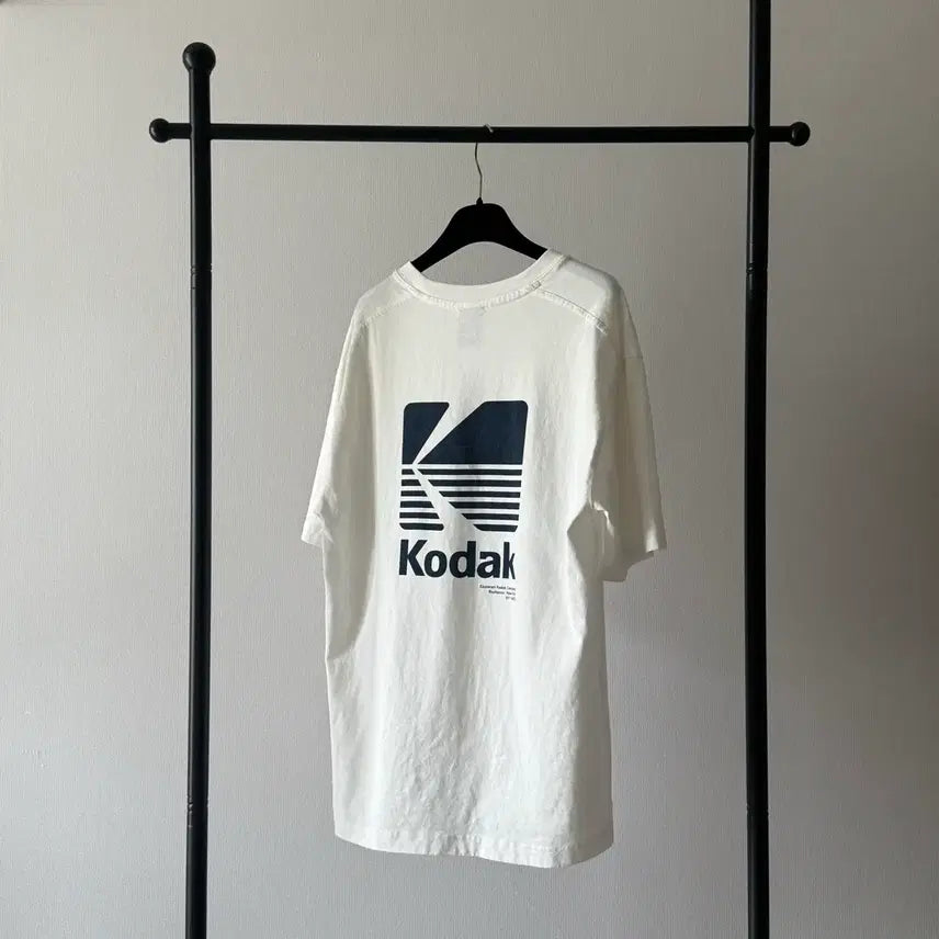 [BUNJANG] Kodak White Short Sleeve T-Shirt / 코닥 kodak 반팔티 화이트