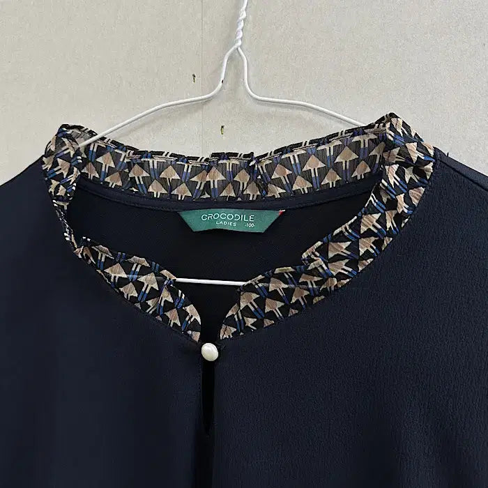 [BUNJANG] Crocodile Blouse XL / 크로커다일 블라우스 XL