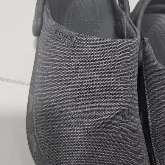 [SOLD OUT] 크록스정품  클래식 크래프티드 클로그  블랙샌드