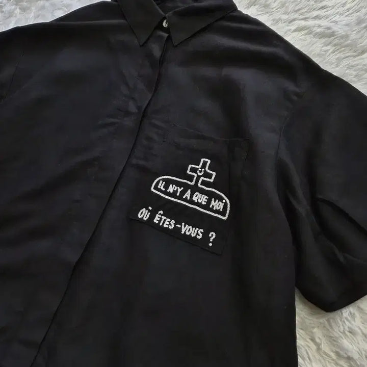 [BUNJANG] Devastate Black Graphic Embroidered Shirt FREE SIZE / 데바스테 블랙 그래픽 자수 셔츠 F