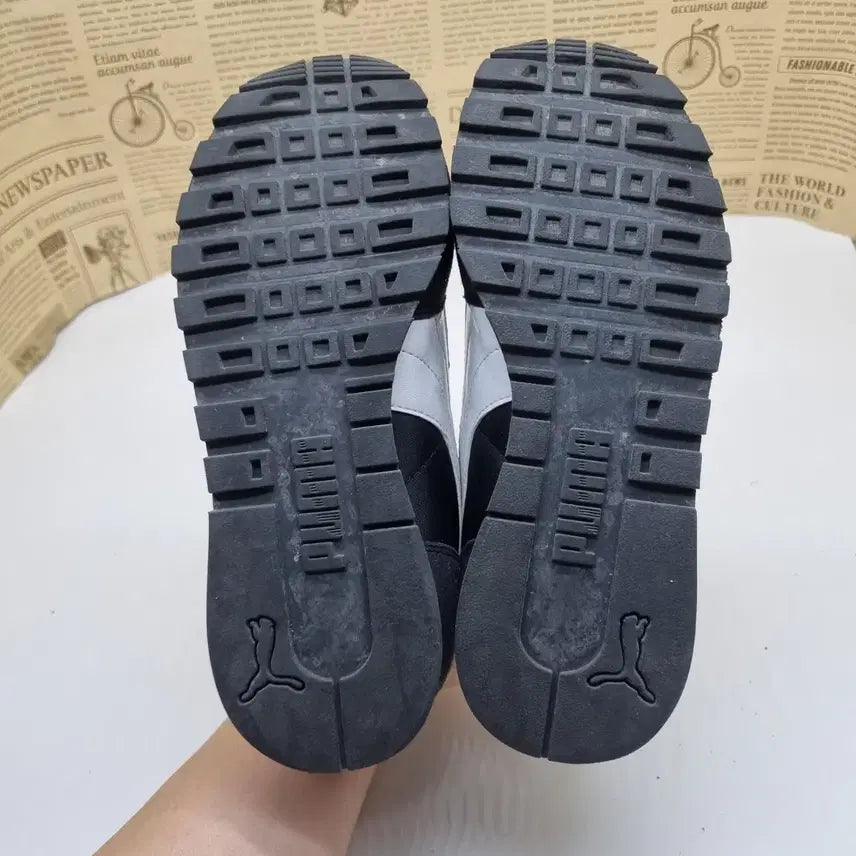 [BUNJANG] Puma ST Runner Sneakers / 푸마 ST 러너 운동화220