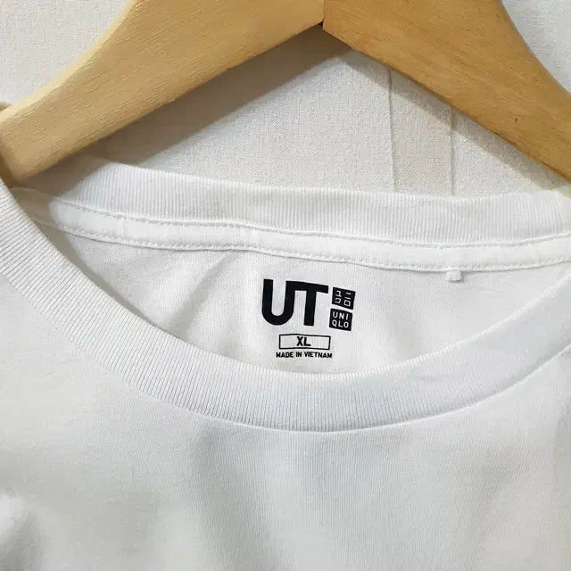 [BUNJANG] Disney Uniqlo Cotton T-Shirt XL / 디즈니 유니클로 티셔츠