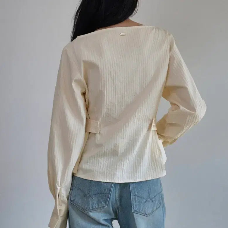 [SOLD OUT] (새상품)셰리오브 onde 보트넥 블라우스 크림S