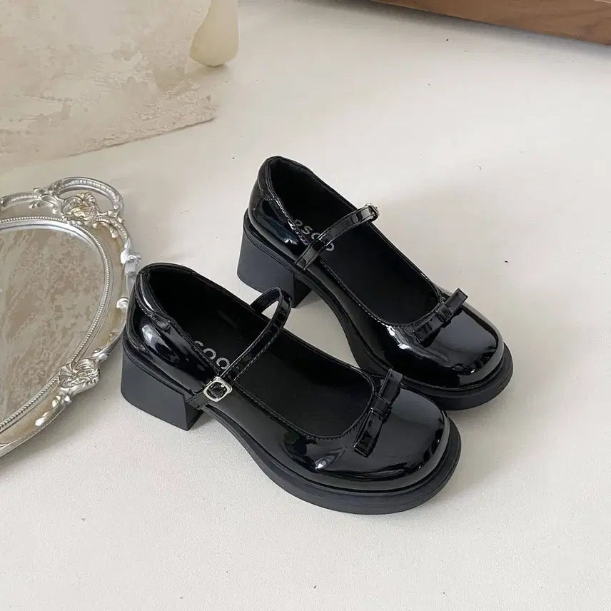 [BUNJANG] Lace-up Mary Jane Ribbon Shoes / 로리타 패션 레이스업 메리제인 리본 구두(2컬러)