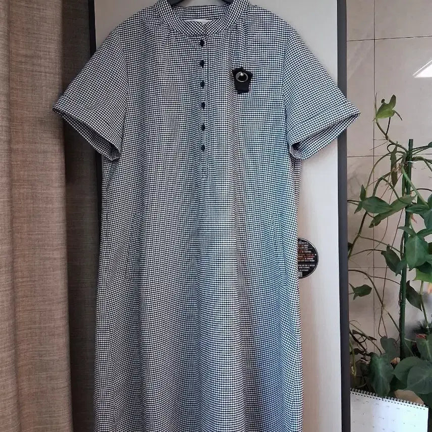 [SOLD OUT] 기비 하운드체크 브롯치 원피스