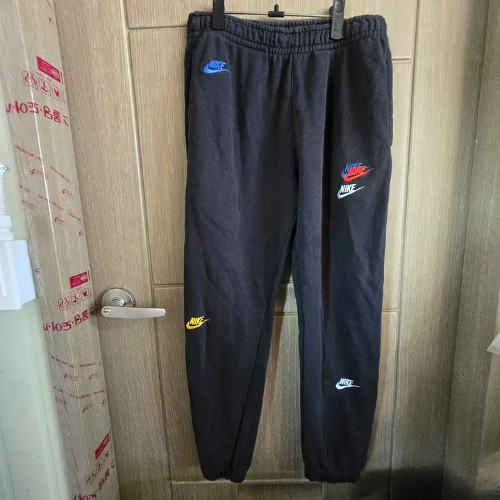 [BUNJANG] Nike NSW Jogger Pants Black Multi-Logo / 나이키 NSW 조거팬츠 블랙 멀티로고