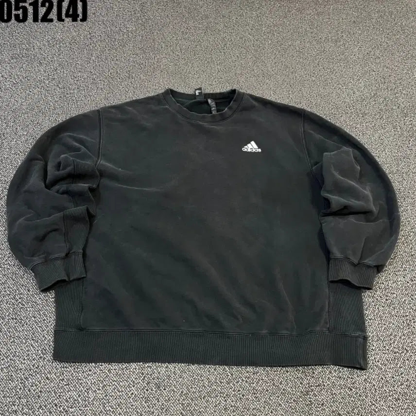 [BUNJANG] Adidas Black Sweatshirt 2XL / 아디다스 블랙 맨투맨 티셔츠 2XL | 0512
