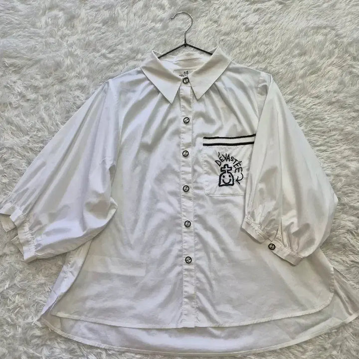 [BUNJANG] Devastate White Balloon Sleeve Embroidered Shirt Blouse / 데바스테 화이트 벌룬 소매 자수 셔츠 블라우스 F