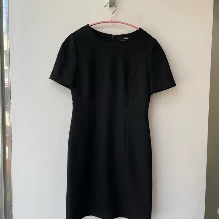 [BUNJANG] DIA Chic Line Short-Sleeve Dress Size S / 디아 시크라인 반팔 원피스 S