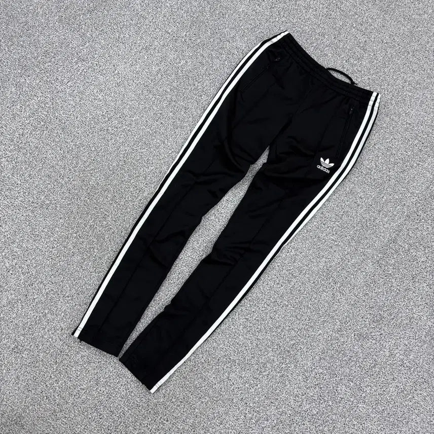 [BUNJANG] Adidas Training Pants 85 / 85 아디다스 트레이닝 팬츠 0506J