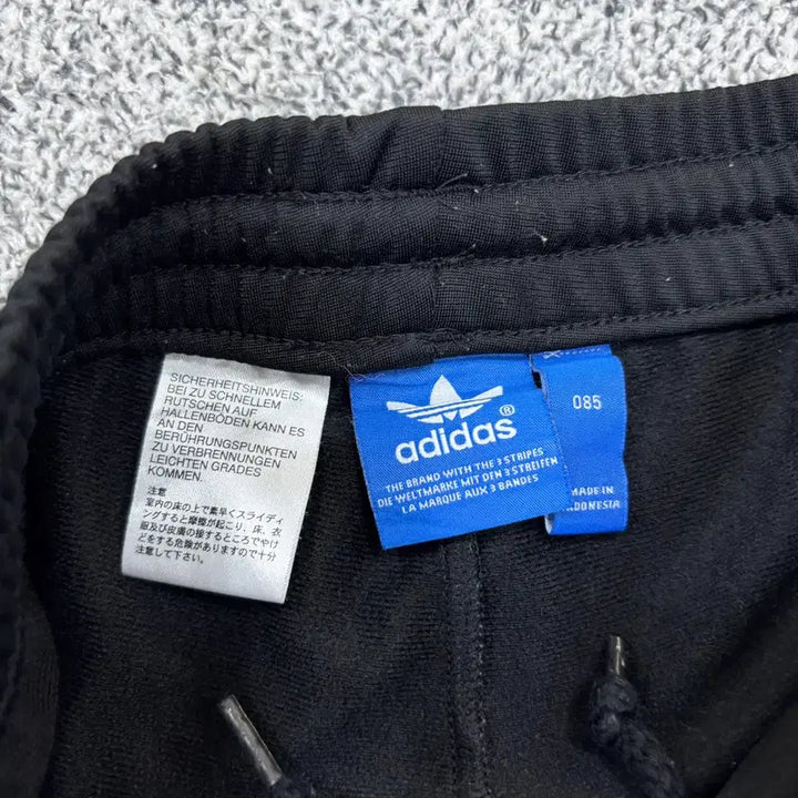 [BUNJANG] Adidas Training Pants 85 / 85 아디다스 트레이닝 팬츠 0506J