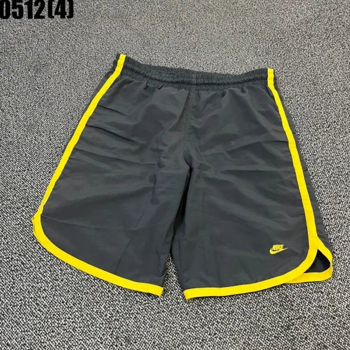 [BUNJANG] Nike Black/Yellow Training Shorts / 나이키 블랙/옐로우 트레이닝 반바지 S | 0512