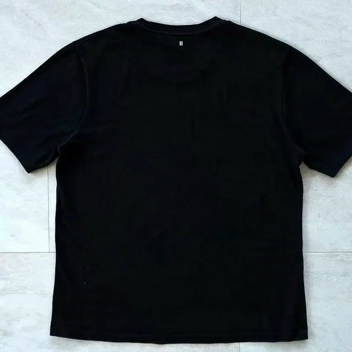 [BUNJANG] Neil Barrett Vintage Mickey Mouse Short Sleeve T-Shirt / 닐 바렛 빈티지 미키 반팔 라운드 티셔츠.100.