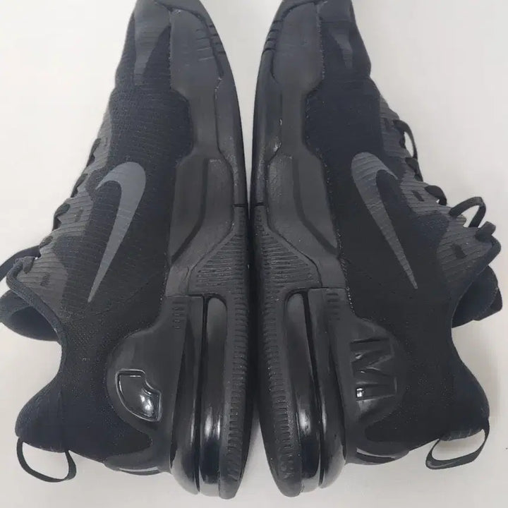 [BUNJANG] Nike Air Max Alpha Trainer 5 Black Training Shoes 275mm / Nike Air Max Alpha Trainer 5 블랙 275mm