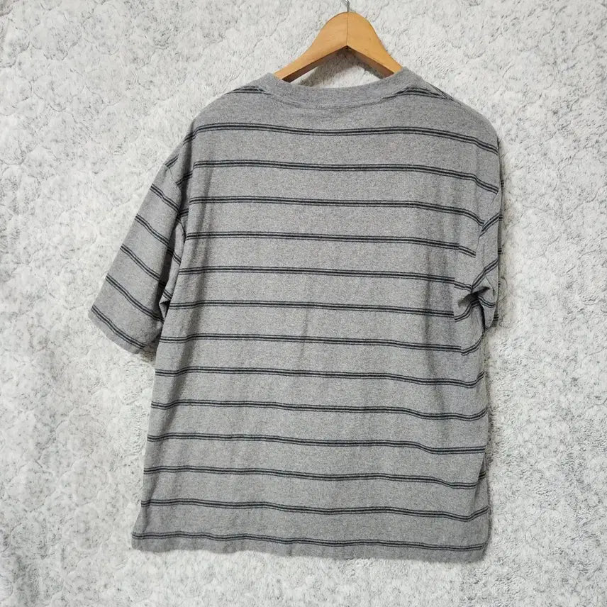 [BUNJANG] Uniqlo Unisex Short Sleeve T-Shirt (Size L) / 728A [L] 유니클로 공용 반팔 티셔츠