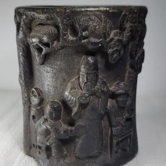 [BUNJANG] Ancient Soapstone Brush Pot with Scholar and Figure Motifs / 오래된 곱돌필통(신선문.고사인물문)오리지널명품