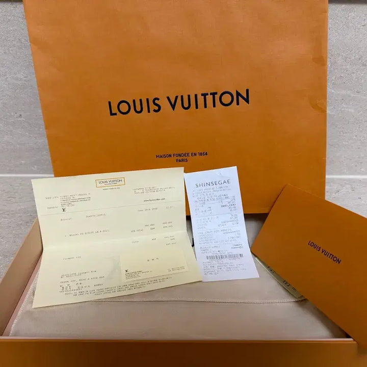 [BUNJANG] Louis Vuitton Eclipse Pochette Clutch / 루이비통 이클립스 포쉐트 클러치