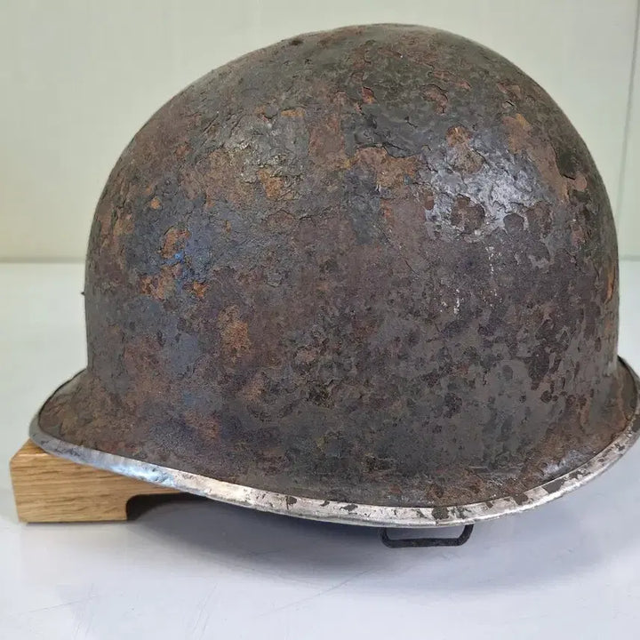[BUNJANG] Antique Korean Army Cast Iron Helmet / 근대사 수집 자료 옛날 육군 무쇠 철모 8