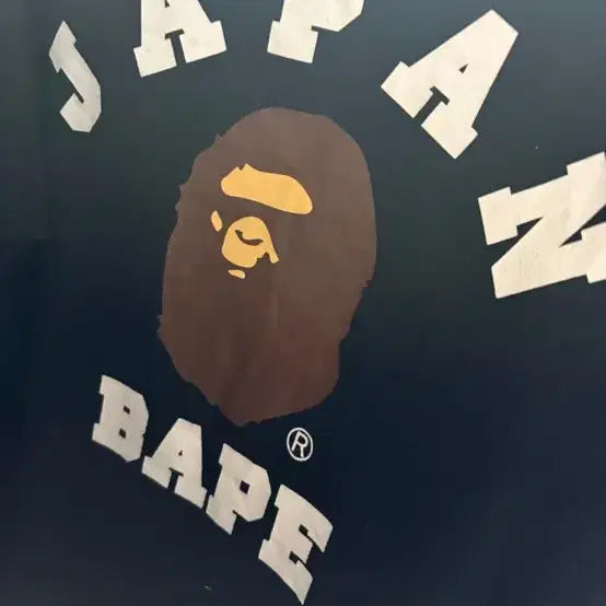 [BUNJANG] BAPE Japan Short Sleeve T-Shirt / 베이프 재팬 반팔 티셔츠 m사이즈 판매합니다