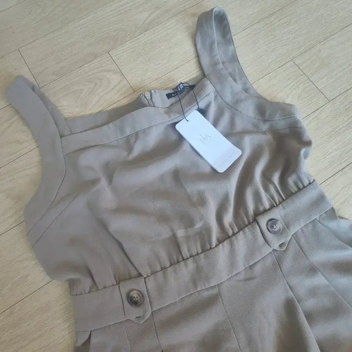 [BUNJANG] Plastic Island Jumpsuit L / 플라스틱아일랜드 점프슈트L