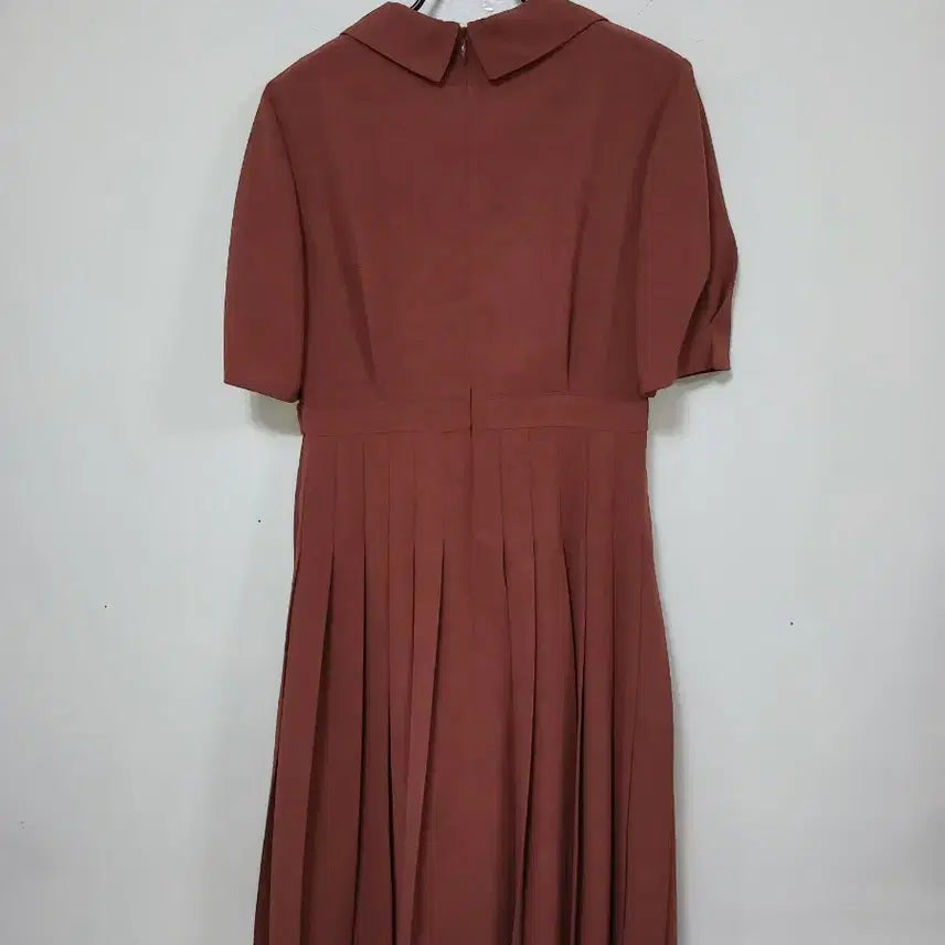 [BUNJANG] Kenneth Lady Brown Pleated Long Dress / 케네스레이디 브라운 플리츠 원피스.260511