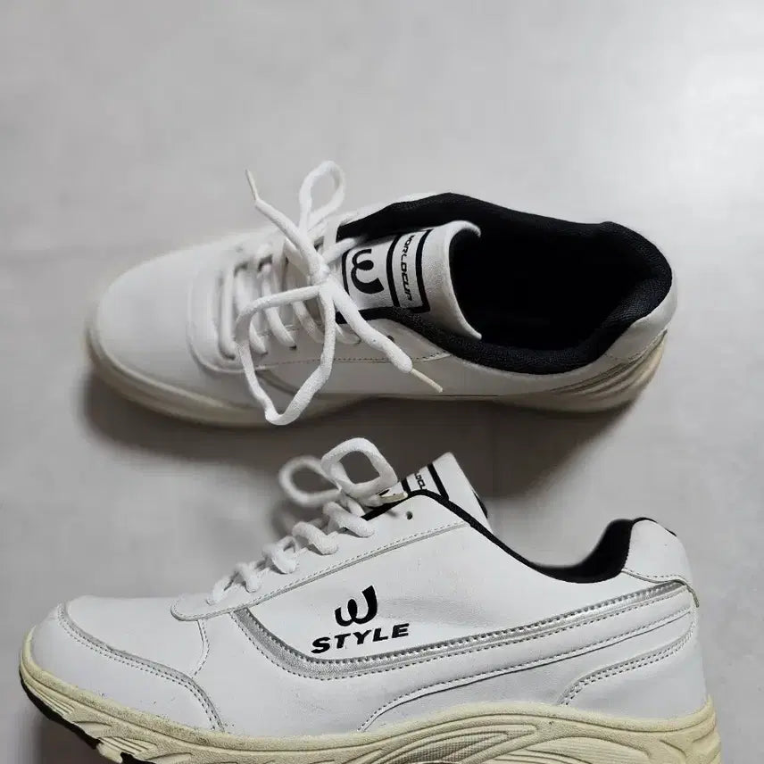 [BUNJANG] World Cup White Sneakers 270 / 월드컵 흰색 스니커즈 운동화 270