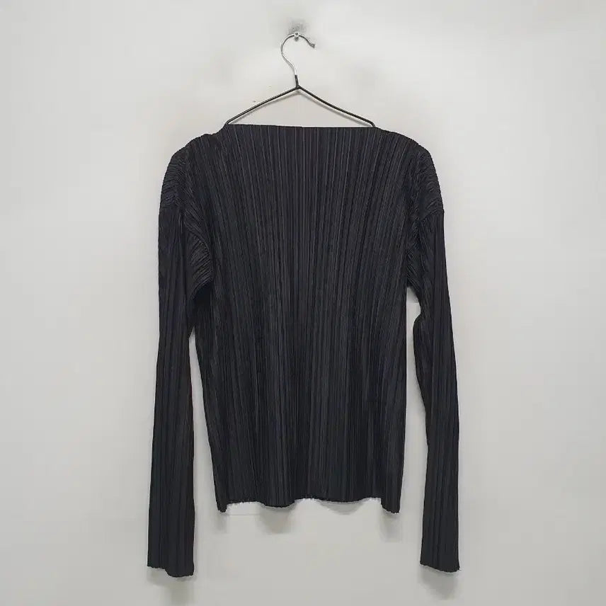 [BUNJANG] Understanding Pleats T-Shirt / 언더스탠딩 플리츠 티셔츠