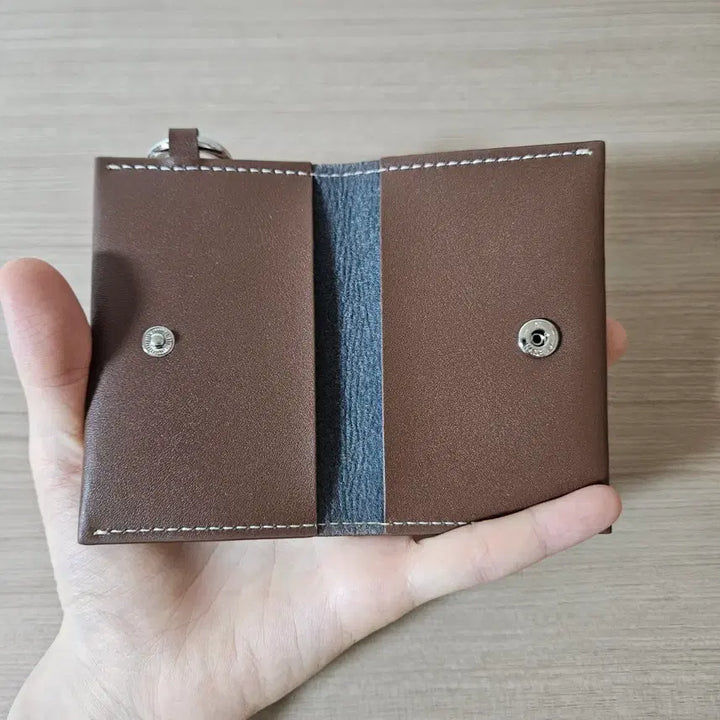 [BUNJANG] Awwki Eco-friendly Apple Leather Card Wallet Keychain Brown / [새상품] 어위키 친환경 사과가죽 카드지갑 키링 브라운(정가4.5)