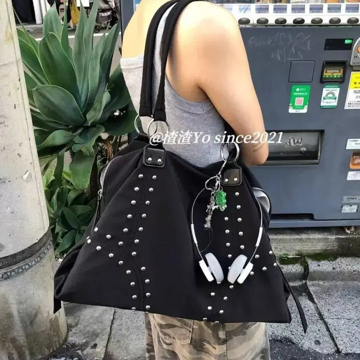 [BUNJANG] Punk Studded Casual Tote Bag (Plus Size) / 펑크 스터드 캐주얼 빅사이즈 토트백