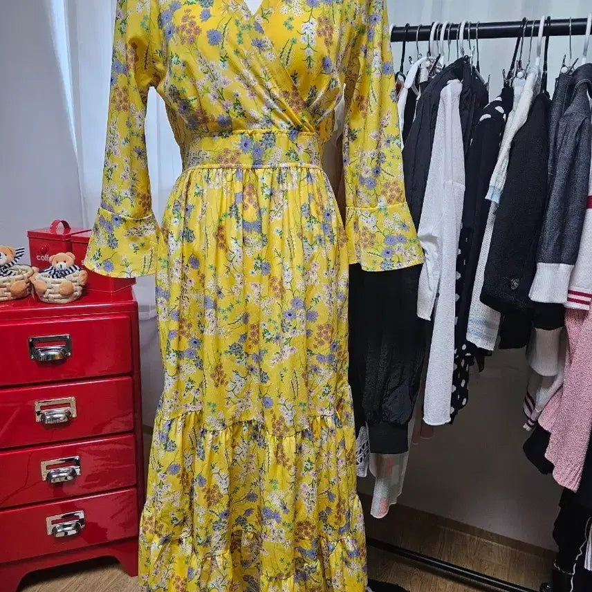 [BUNJANG] Yellow Flower Long Wrap Dress / 옐로우 플라워 롱 랩 원피스
