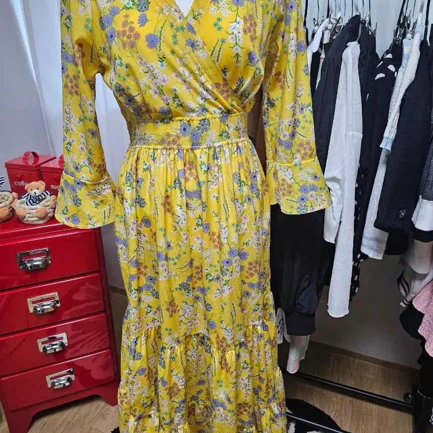 [BUNJANG] Yellow Flower Long Wrap Dress / 옐로우 플라워 롱 랩 원피스