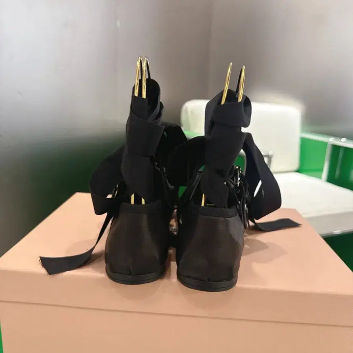 [BUNJANG] Miu Miu Ballerina Flat Shoes with Detachable Ribbon / 미우미우 발레리나 플랫 슈즈 리본 탈착식 37 / 235mm