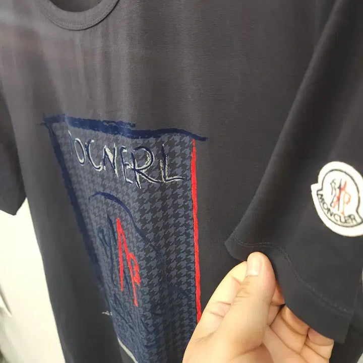 [BUNJANG] Moncler Logo Short Sleeve T-Shirt Navy / 몽클레어 로고 반팔 티셔츠 네이비