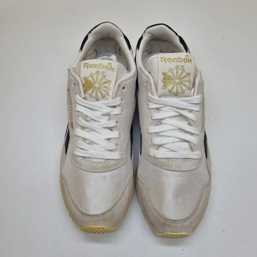 [BUNJANG] Reebok Classic Sneakers 220 / 리복 클래식 운동화 220