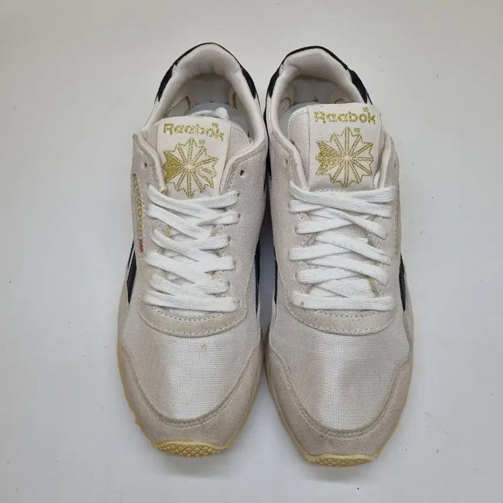 [BUNJANG] Reebok Classic Sneakers 220 / 리복 클래식 운동화 220