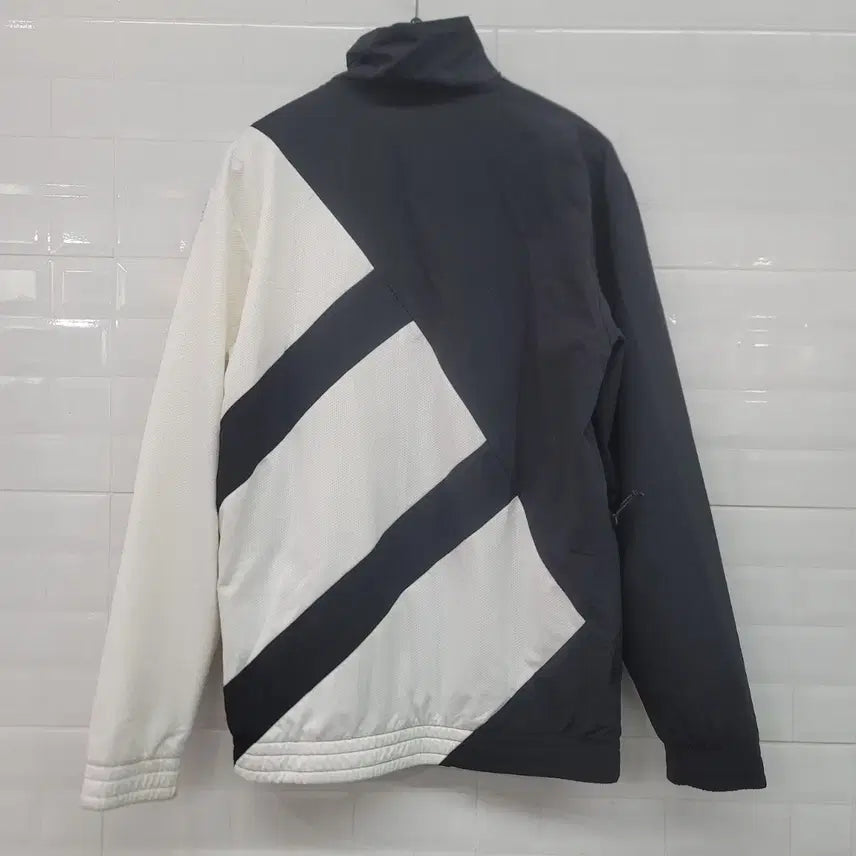 [BUNJANG] Adidas Windbreaker Zip-Up Jacket / 아디다스 바람막이 집업