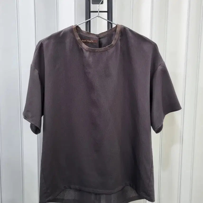 [BUNJANG] Mare Monte Short Sleeve Round Neck T-shirt Brown / MARE MONTE 반팔 브라운