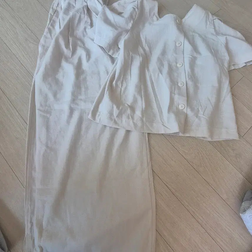[BUNJANG] Linen Short Sleeve Top and Wide Pants Set / 린넨 반팔 상의 와이드 팬츠 세트 free