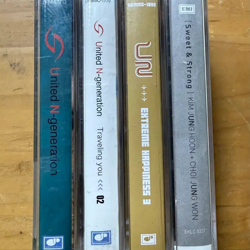 [BUNJANG] UN 1st-3rd Album &amp; Sweet/Strong Cassette Tape Bundle / 유엔 (UN) 1집~3집 &amp; 스윗/스트롱 카세트테이프