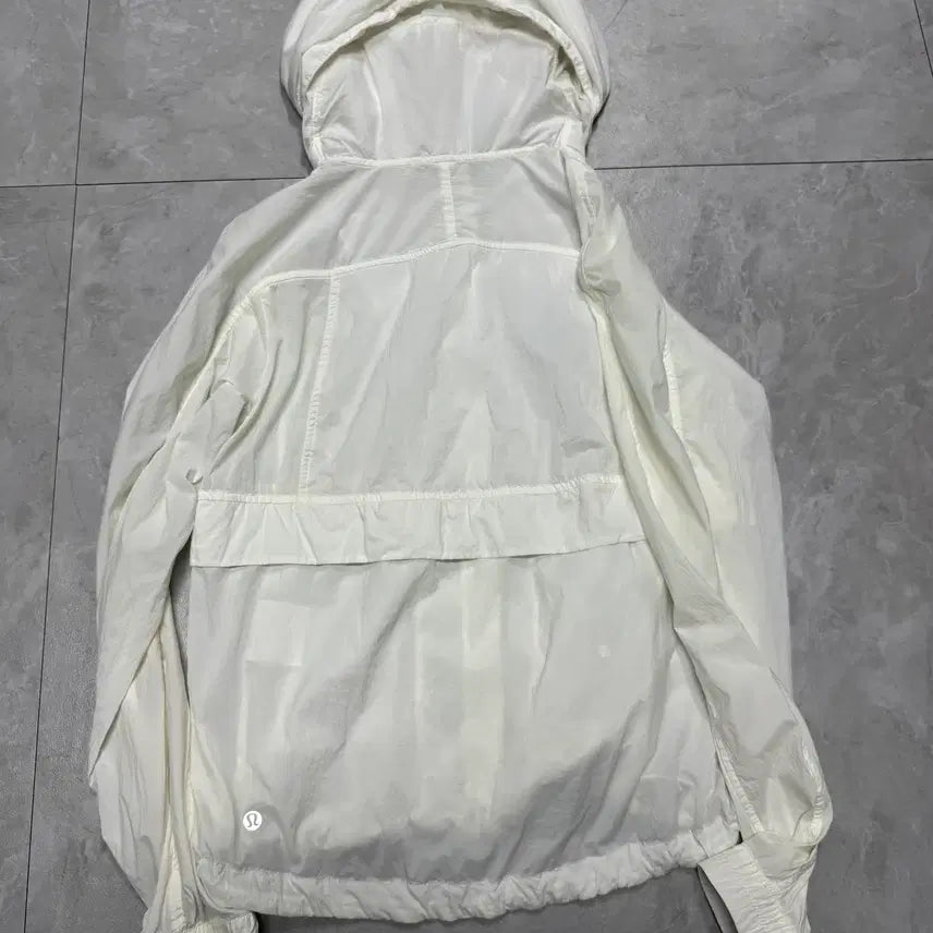 [BUNJANG] Lululemon Lightweight Top / 4 (90) 룰루레몬 lululemon 경량