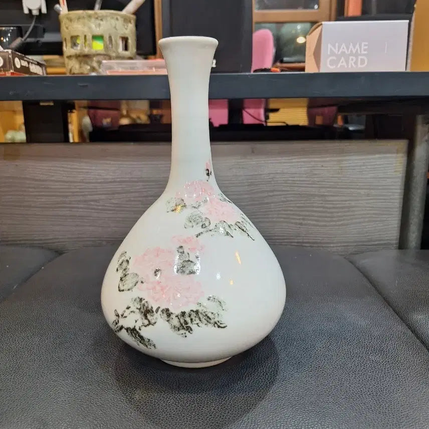 [BUNJANG] Hando Seokwangsoo Jinsa Cheolhwa Chrysanthemum Pattern Vase / 도자기 주병